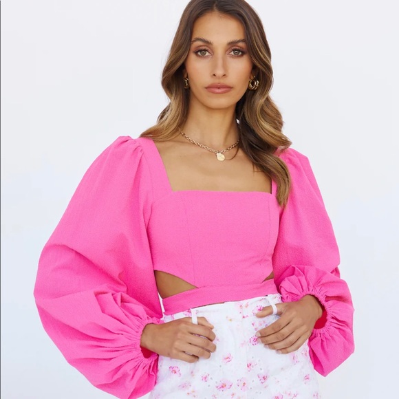 Hello Molly strawberry smiles top size M - Picture 1 of 6